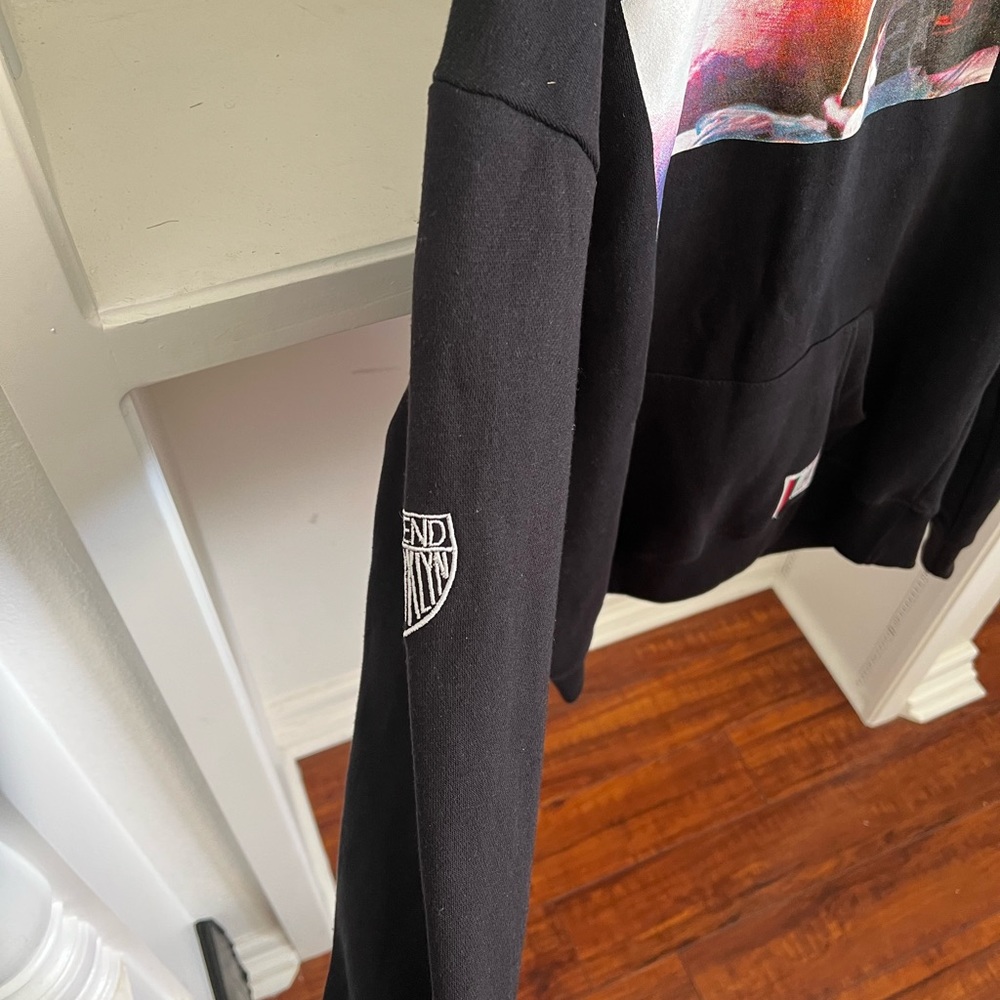 Men’s Michael Jordan Hoodie - Picture 2 of 3